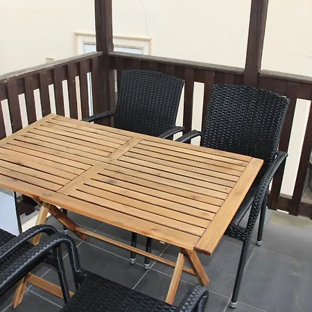 Zell - - Vakantiewoning Aan De Moezel - Duitsland